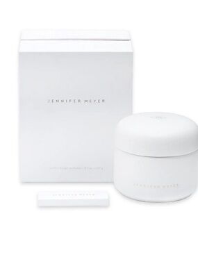 NEW⭐️ Jennifer Meyer Signature Candle, an 8 oz (227 g) luxury scented candle